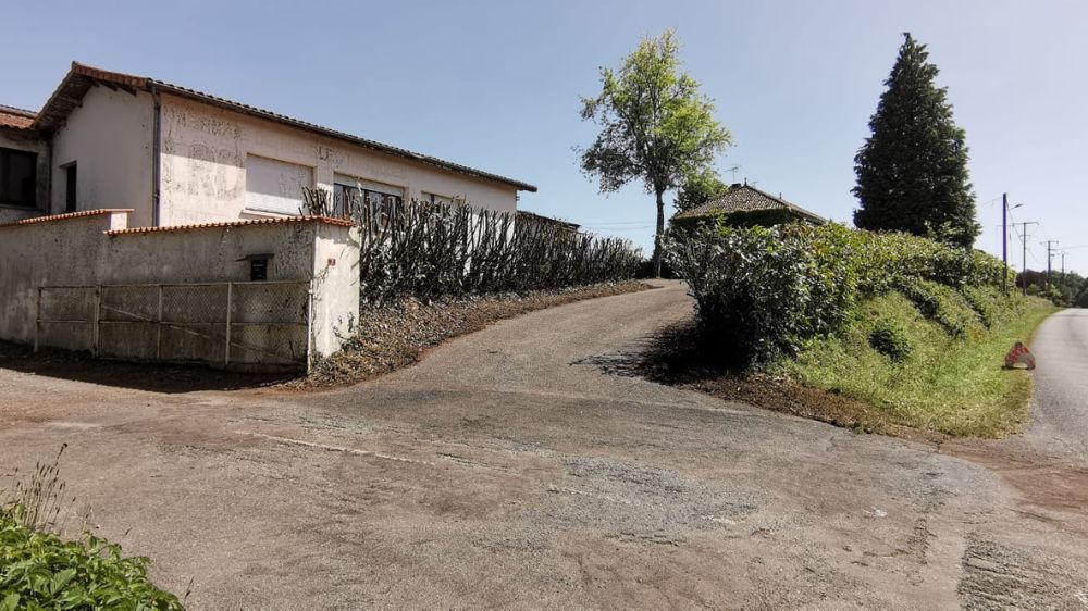 remise en état d'un terrain à manot